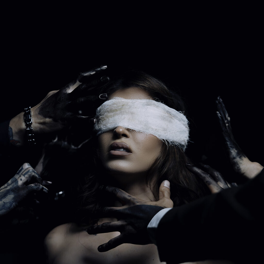 Colombian singer La Guru promoting her single “PEREKE” ahead of her 2026 album