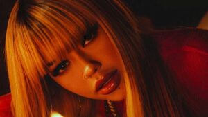 Nesi portrait promoting CACHOS single release