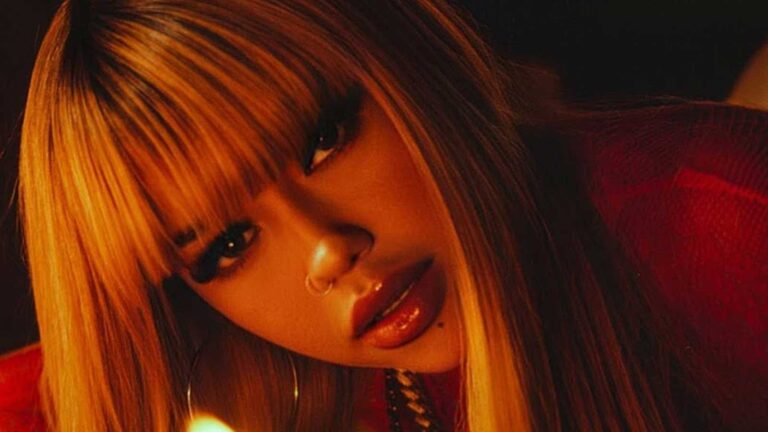 Nesi portrait promoting CACHOS single release