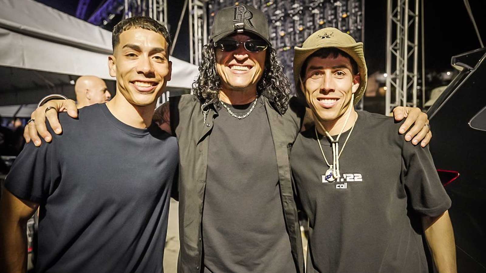 Elvis Crespo Surprises Fans During Ortiz Brothers’ Kentucky Derby Celebration in Puerto Rico