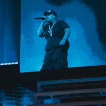 FloyyMenor and Cris MJ performing “GATA ONLY” live at Palacio de los Deportes in Mexico City