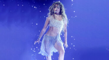 Karol G performing Ivonny Bonita at the 52nd American Music Awards in Las Vegas