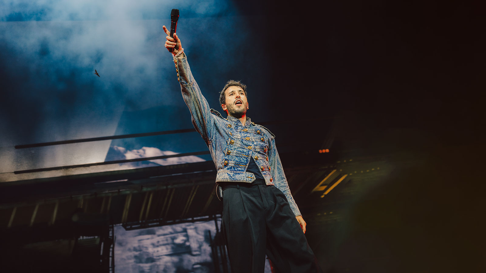 Sebastián Yatra Celebrates Sold-Out Mexico City Debut at Palacio de los Deportes