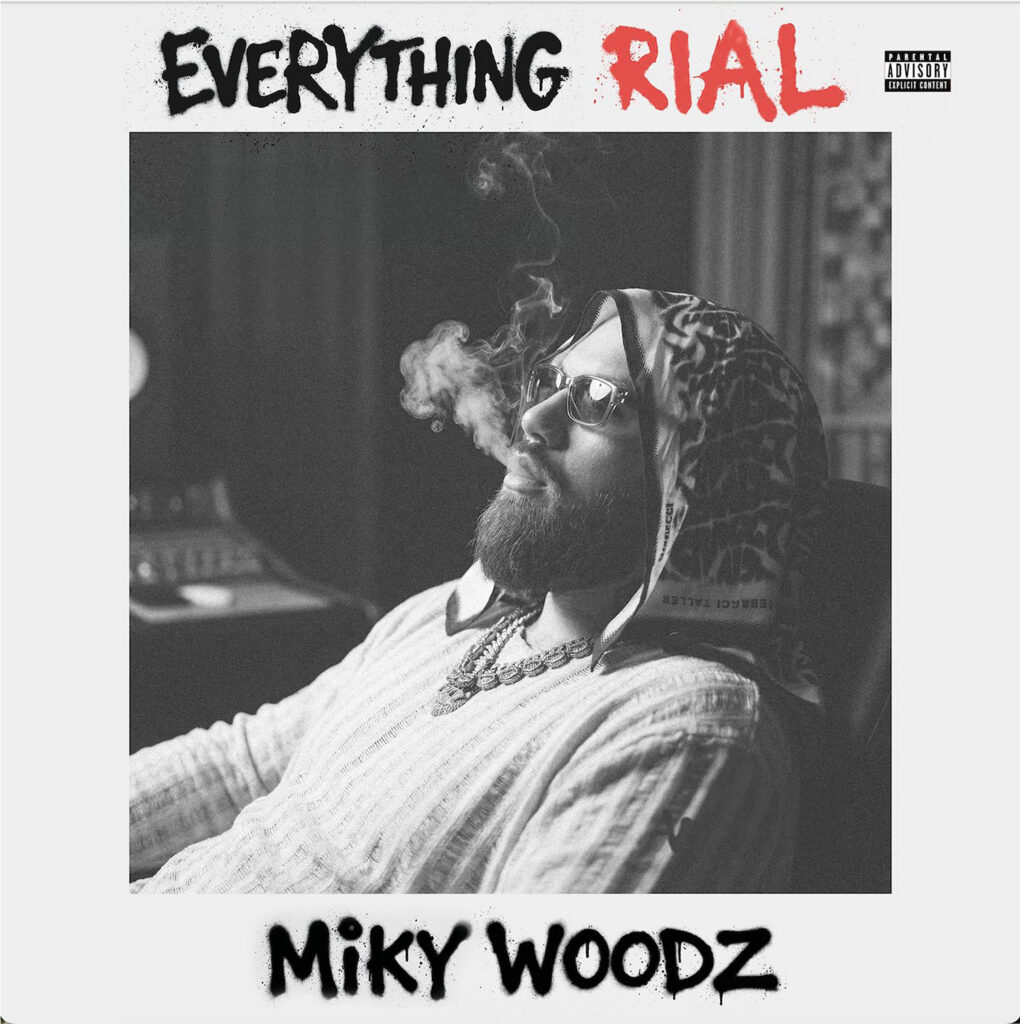 Cover artwork for Miky Woodz's 2026 Latin trap album Everything RiaL