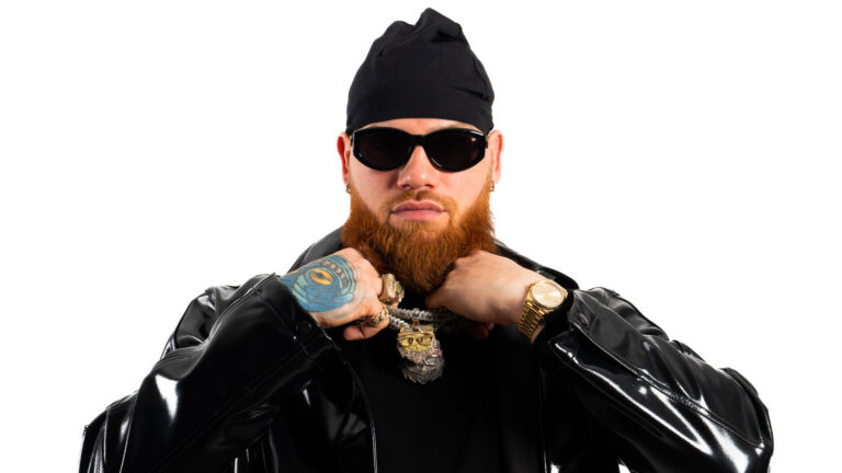 Miky Woodz posing during the release of his album Everything RiaL