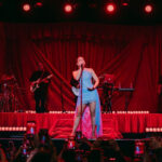 Zhamira performing during her sold-out Curita Para el Corazón Tour stop in Buenos Aires, Argentina.