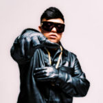 Lyon La F promoting his new single "Espejo."