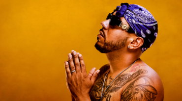 Cuban hip-hop artist San2kan, also known as Sandy Collado, featured in a LaMezcla Artist Spotlight.